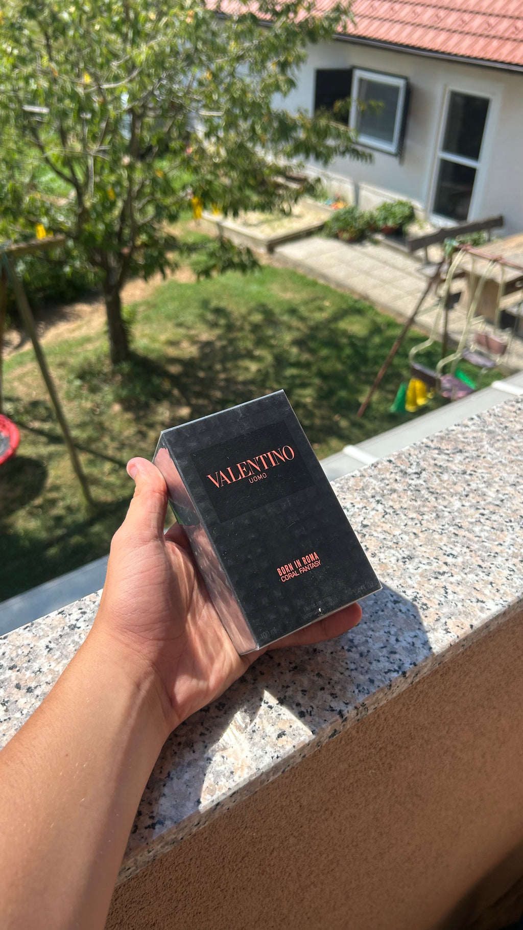 Valentino Born In Roma Intense Coral Fantasy - 100ml